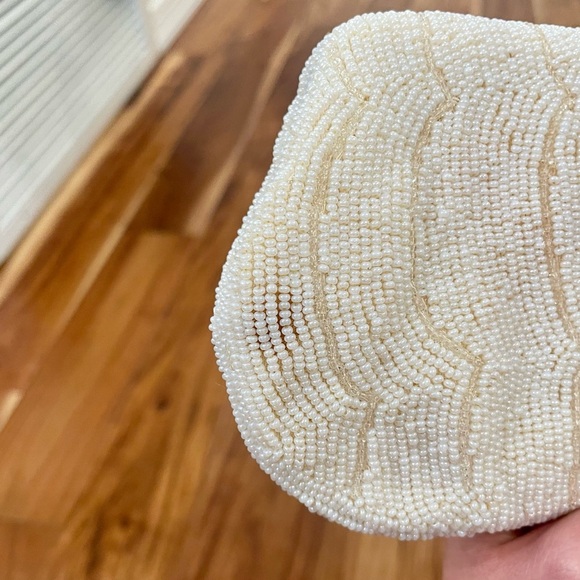 Vintage White Beaded Evening Hand Bag Clutch 1920’s Style Hand Made in Japan. - Picture 5 of 15